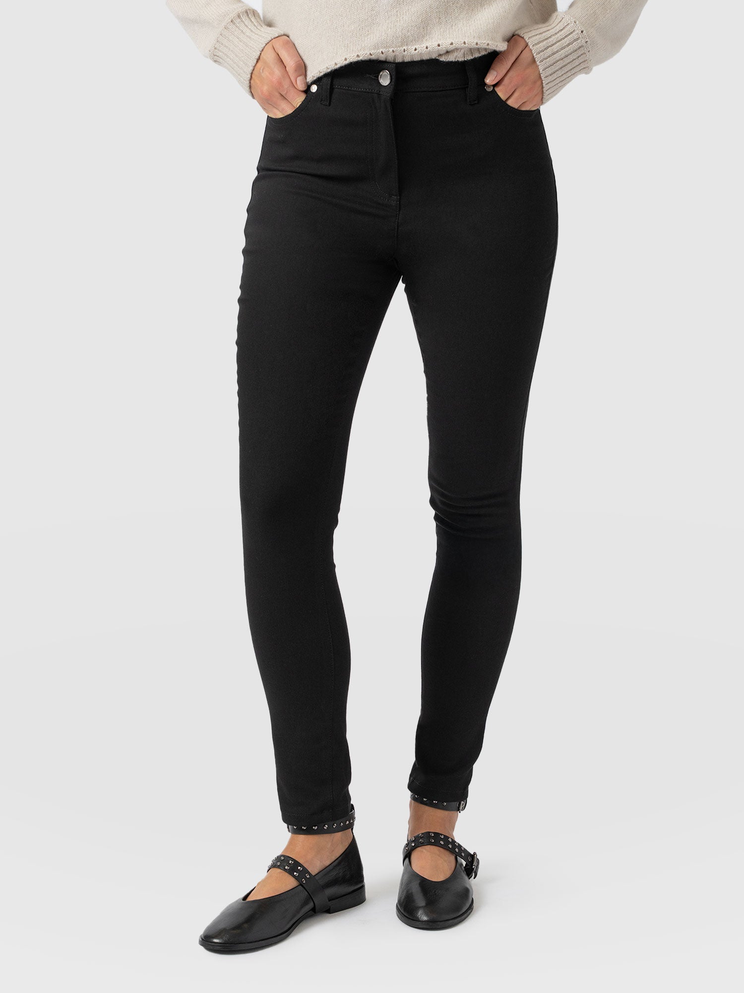 Maeva Skinny Pant Black - Women's Trousers | Saint + Sofia® EU